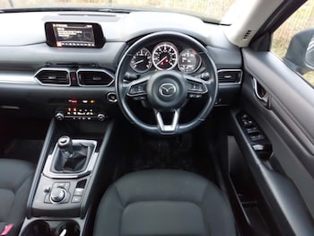 Used Mazda CX-5 2019 for sale - 77325327: Photo