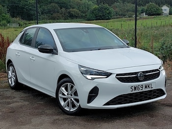Vauxhall - Corsa