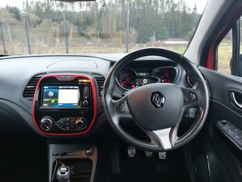 Used Renault Captur 2017 for sale - 77495483: Photo