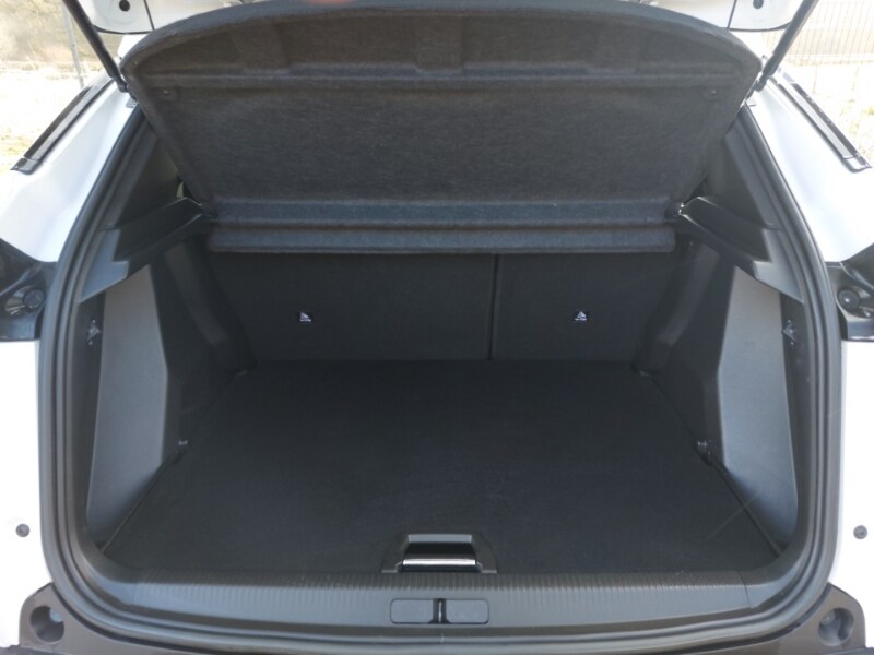 Used Peugeot 2008 2023 for sale - 77889538: Photo 8