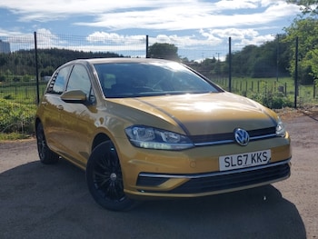 Used Volkswagen Golf 2017 for sale - 78567536: Photo