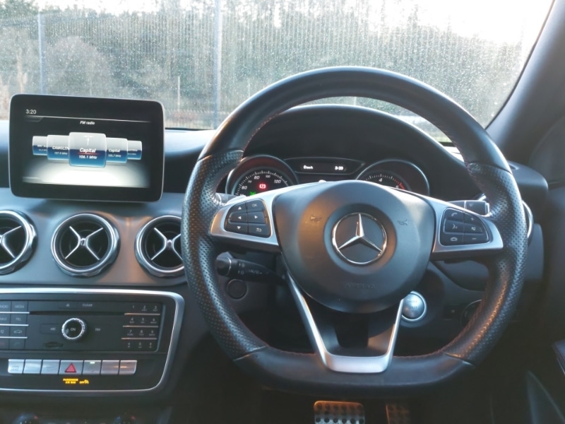 Used Mercedes-Benz GLA 2018 for sale - 77214038: Photo 2