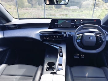 Used Peugeot 3008 2024 for sale - 78411206: Photo