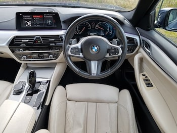 Used BMW 5 Series 2019 for sale - 77605817: Photo