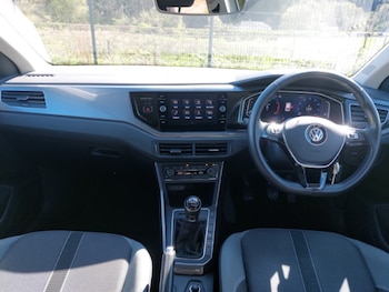 Used Volkswagen Polo 2019 for sale - 78431953: Photo
