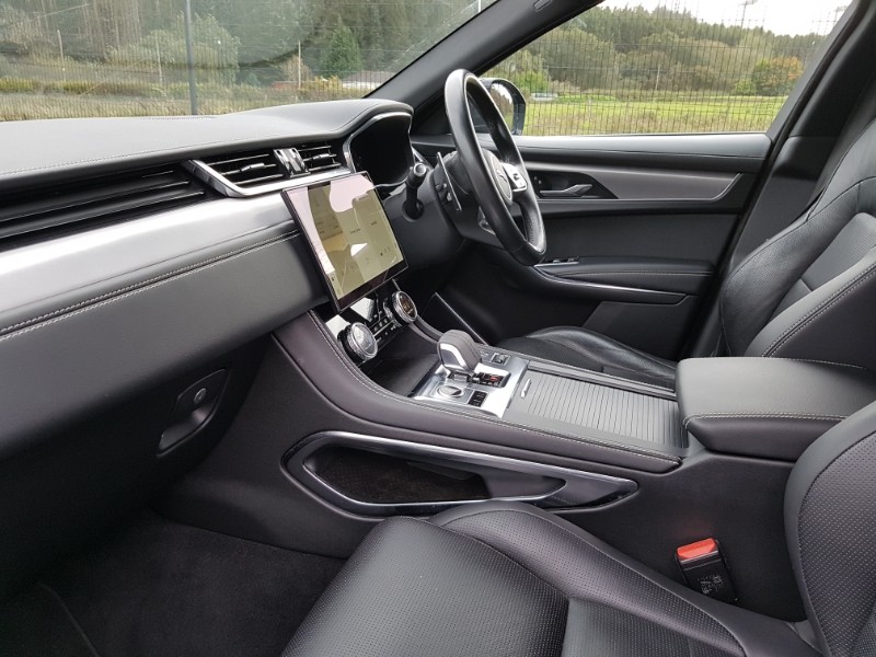 Used Jaguar F-Pace 2021 for sale - 76221198: Photo 5