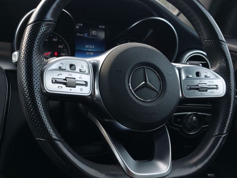 Used Mercedes-Benz GLC 2019 for sale - 76749230: Photo 11