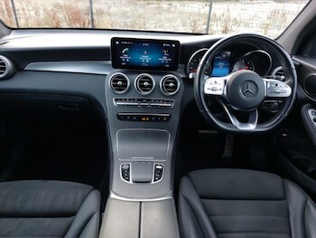 Used Mercedes-Benz GLC 2019 for sale - 76749230: Photo