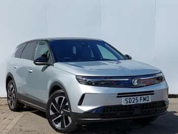 2025 - 1.2 Hybrid [136] Ultimate 5dr e-DCT6 [Pan Roof]