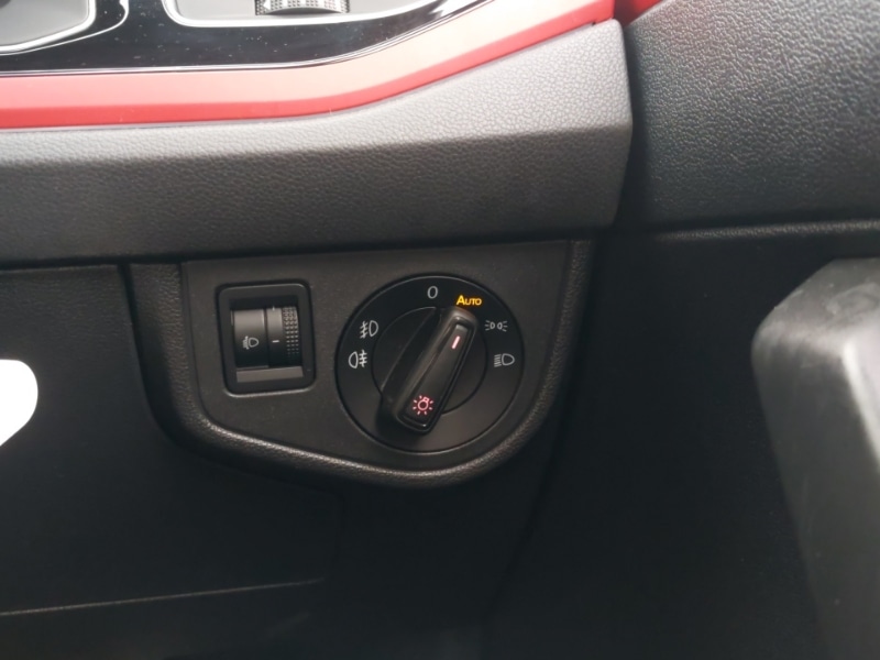 Used Volkswagen Polo 2019 for sale - 76885420: Photo 16