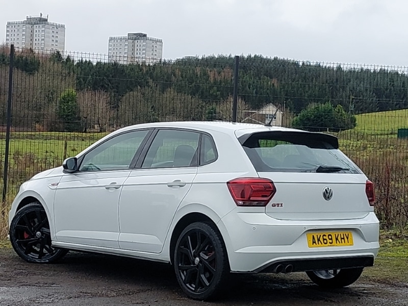 Used Volkswagen Polo 2019 for sale - 76885420: Photo 3