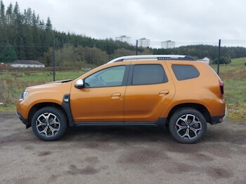 Used Dacia Duster 2021 for sale - 77947660: Photo