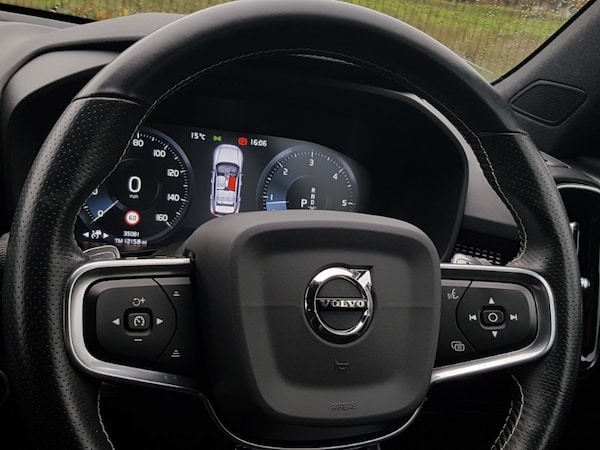 Used Volvo XC40 2020 for sale - 76314156: Photo 11