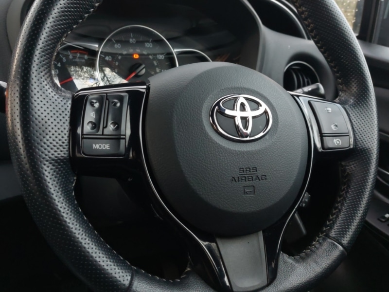 Used Toyota Yaris 2016 for sale - 76959098: Photo 11