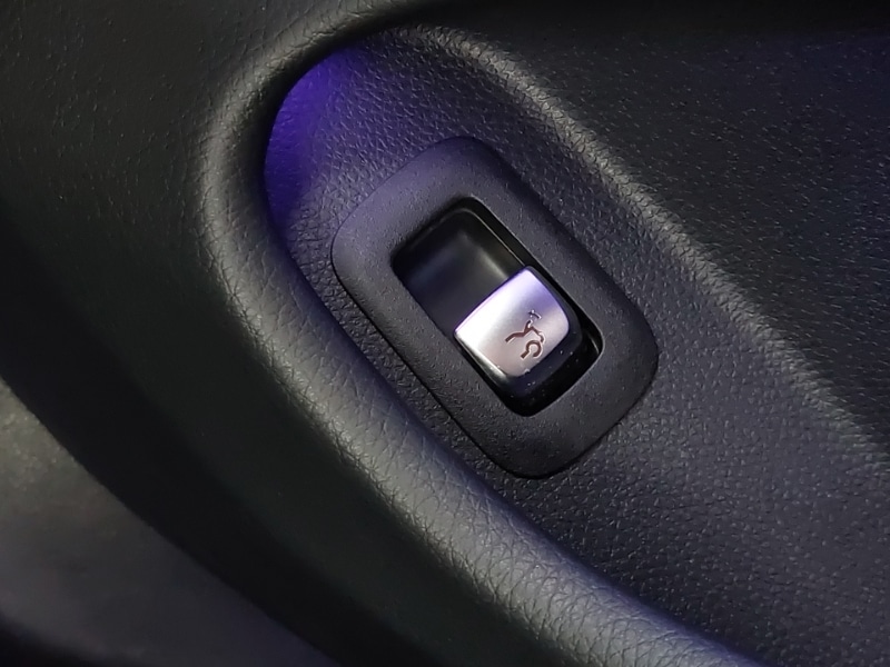 Used Mercedes-Benz C Class 2018 for sale - 76619057: Photo 19