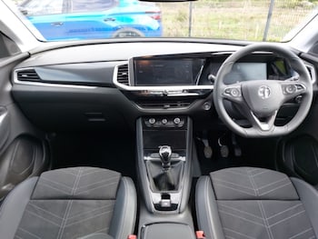Used Vauxhall Grandland 2024 for sale - 78480262: Photo