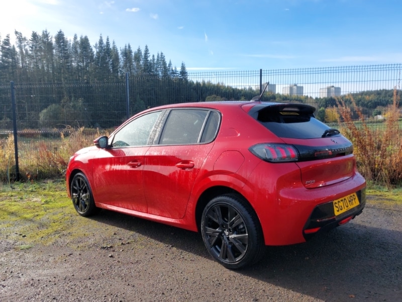 Used Peugeot 208 2020 for sale - 76451032: Photo 3