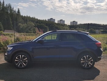 Used Volkswagen T-Roc 2020 for sale - 75506157: Photo