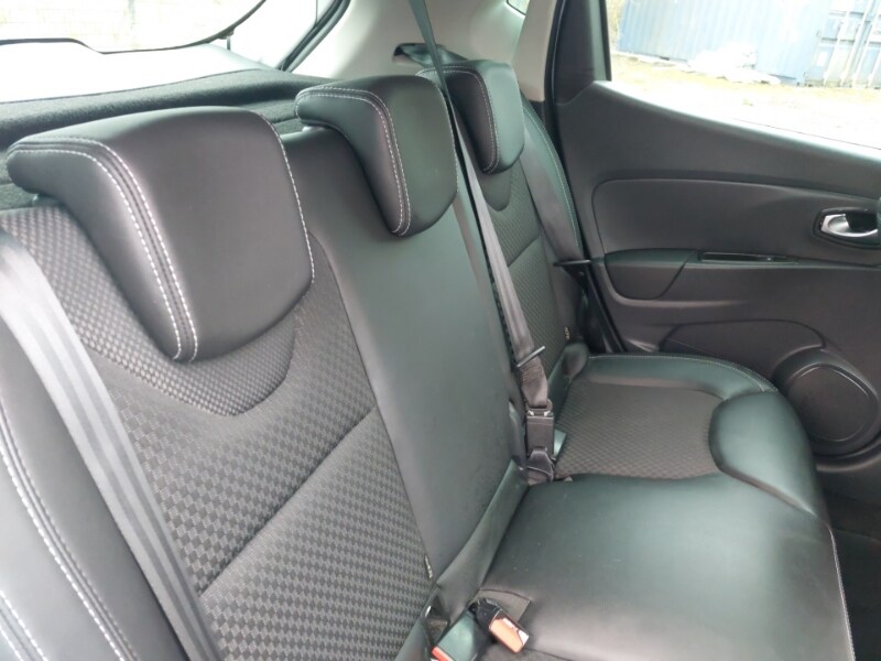 Used Renault Clio 2019 for sale - 77656833: Photo 12