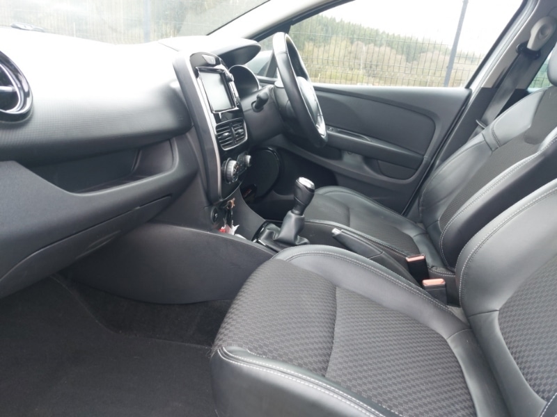 Used Renault Clio 2019 for sale - 77656833: Photo 5