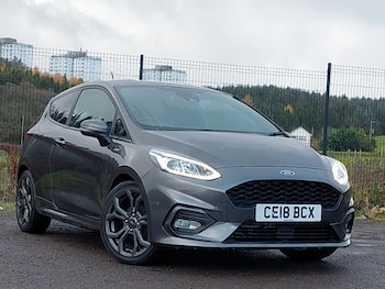 Used Ford Fiesta 2018 for sale - 76575651: Photo