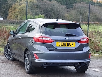 Used Ford Fiesta 2018 for sale - 76575651: Photo