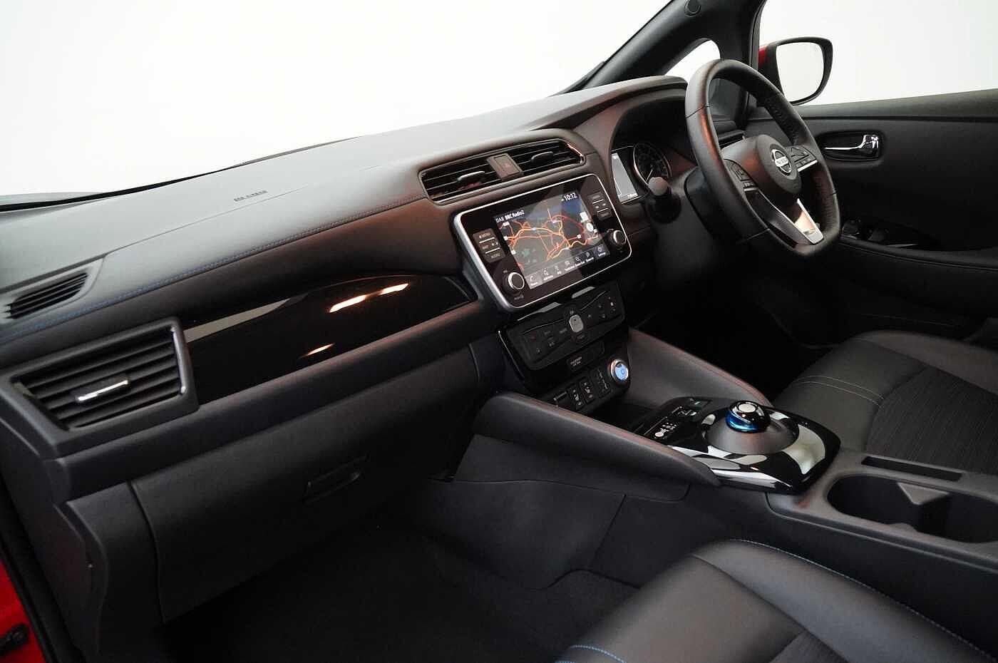 Used Nissan Leaf 2021 for sale - 77378004: Photo 2