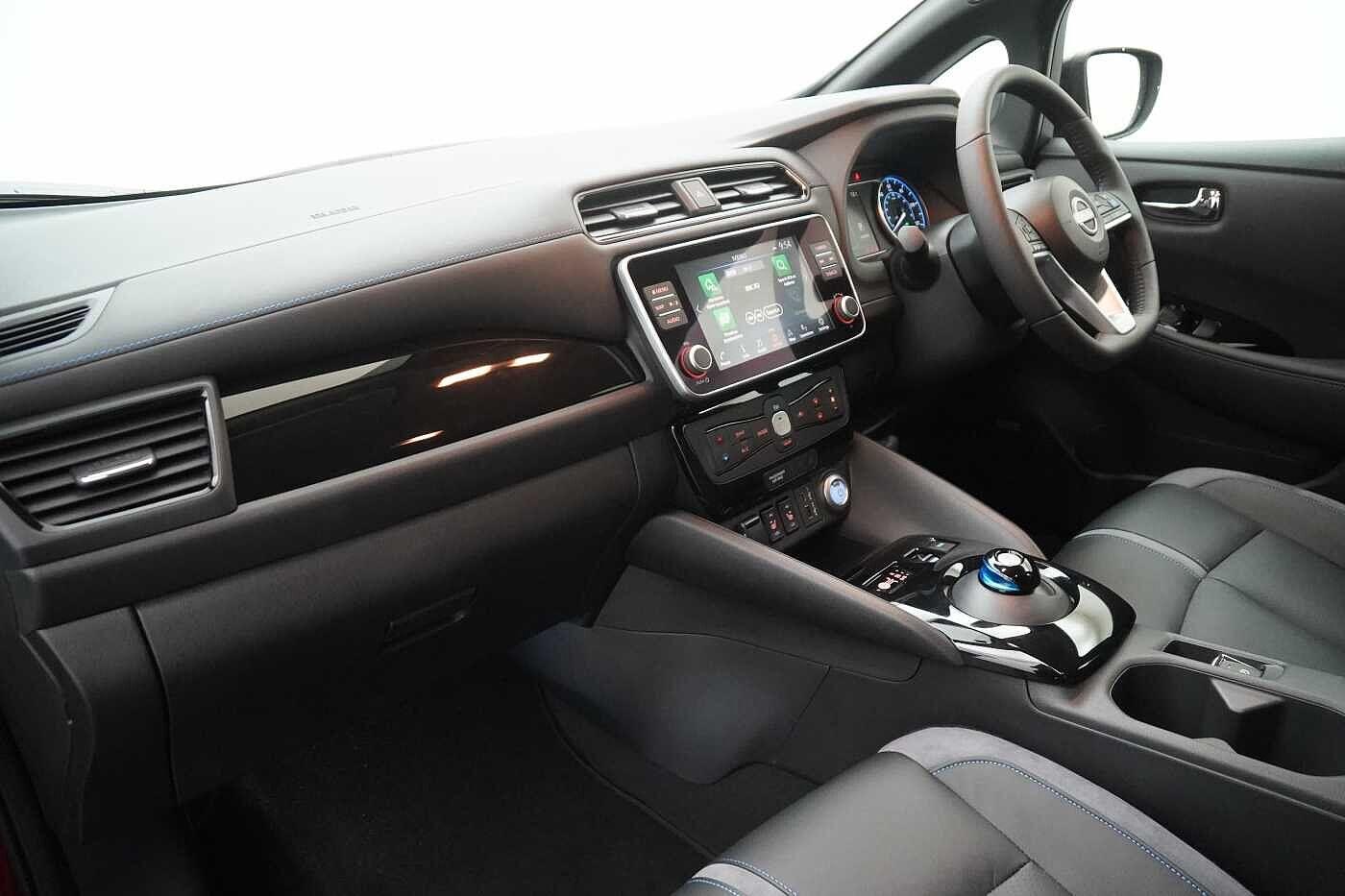 Used Nissan Leaf 2023 for sale - 77988504: Photo 2