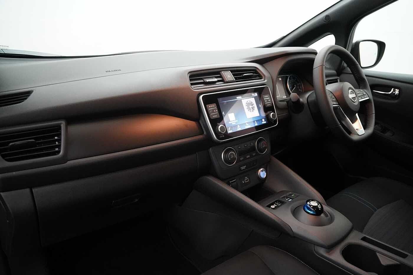 Used Nissan Leaf 2022 for sale - 77271242: Photo 2