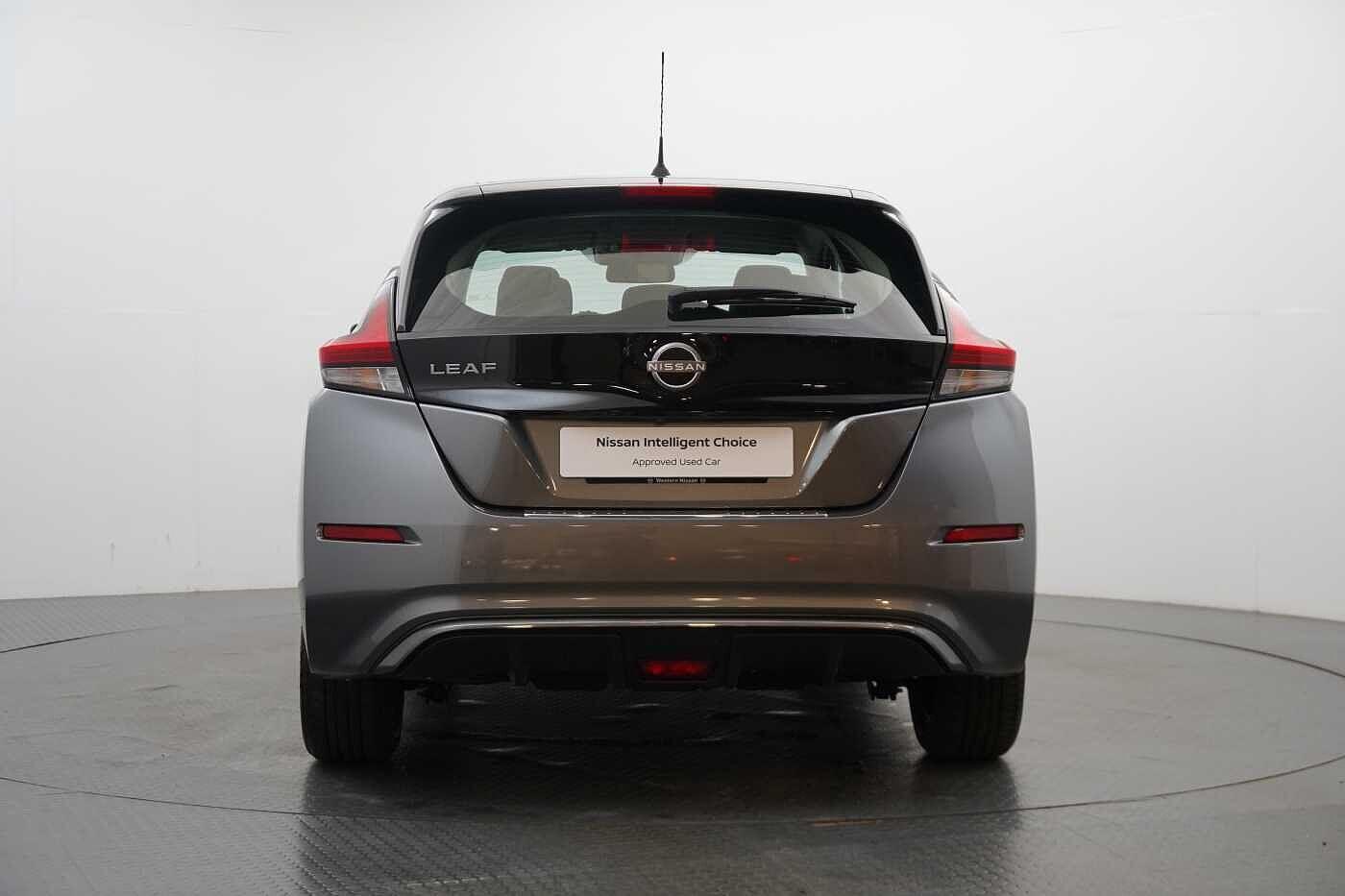 Used Nissan Leaf 2022 for sale - 77271242: Photo 8