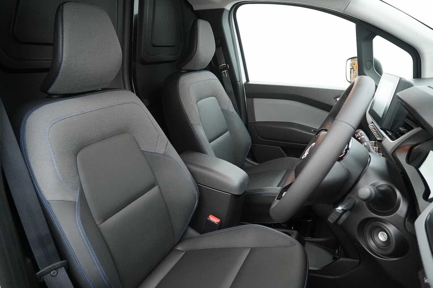 Used Nissan Other 2025 for sale - 76678774: Photo 15