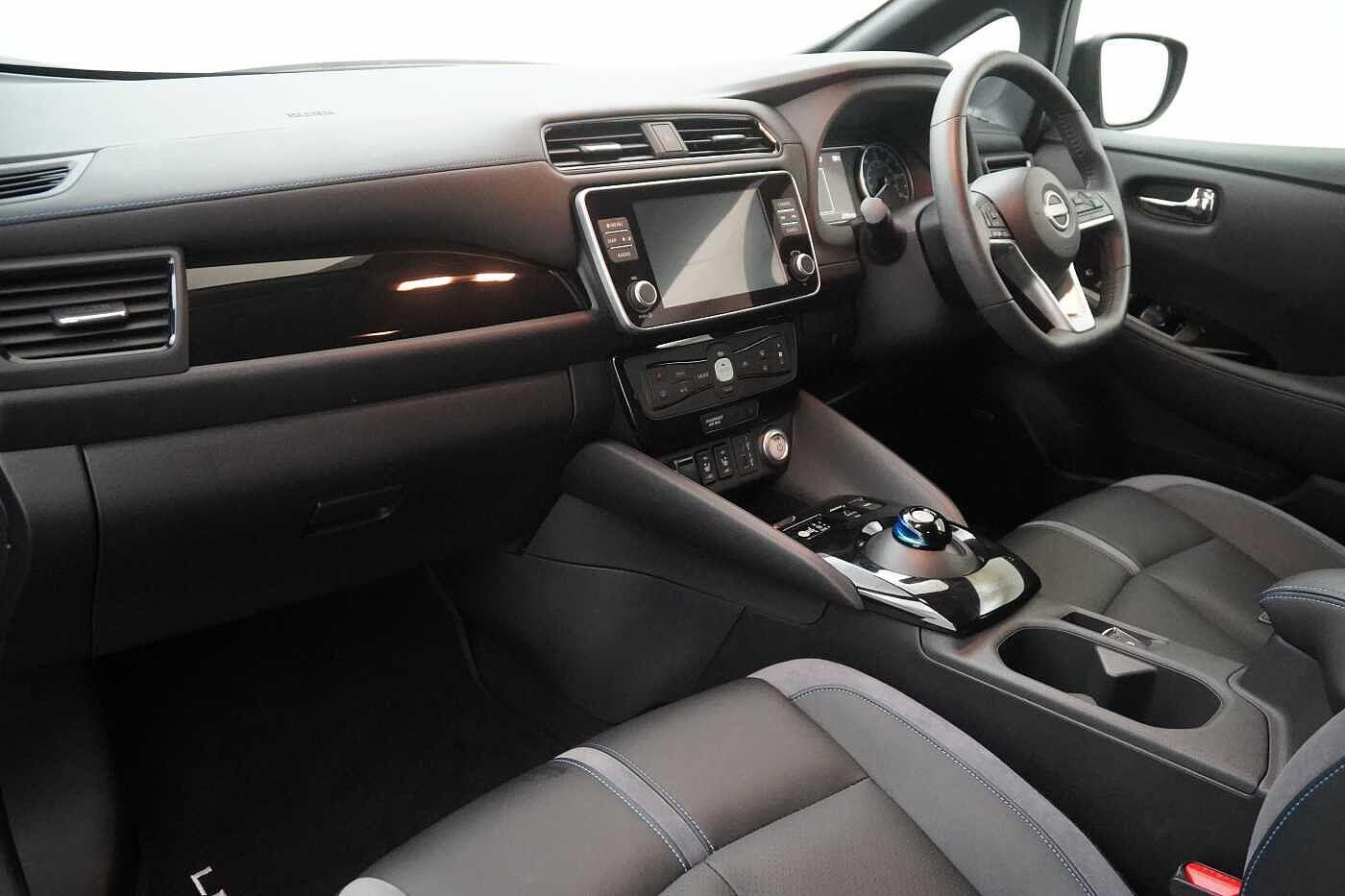 Used Nissan Leaf 2022 for sale - 77528559: Photo 2