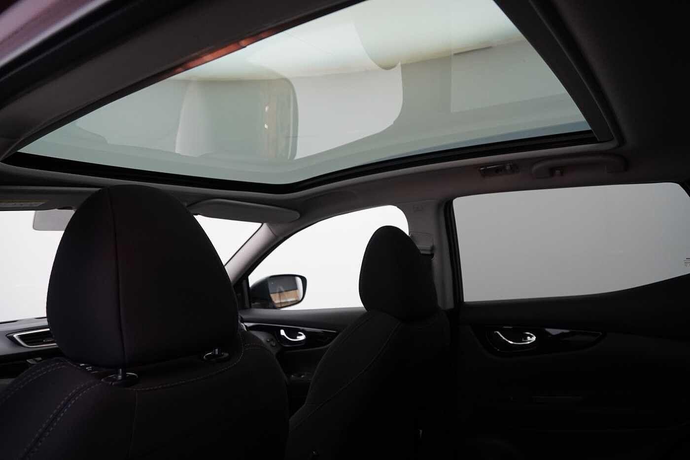 Used Nissan Qashqai 2018 for sale - 76762285: Photo 13