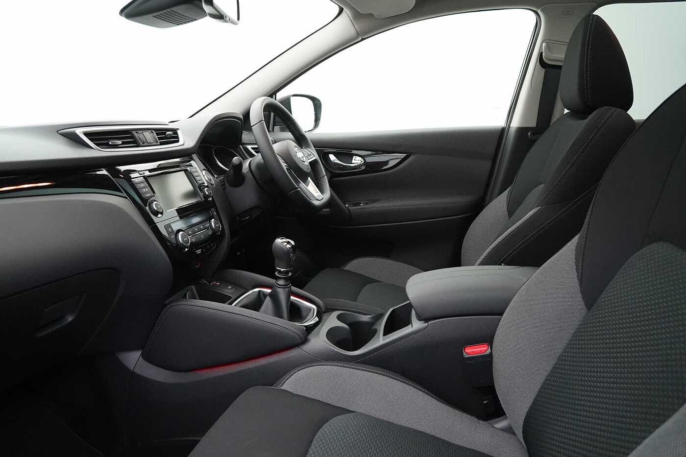 Used Nissan Qashqai 2018 for sale - 76762285: Photo 16