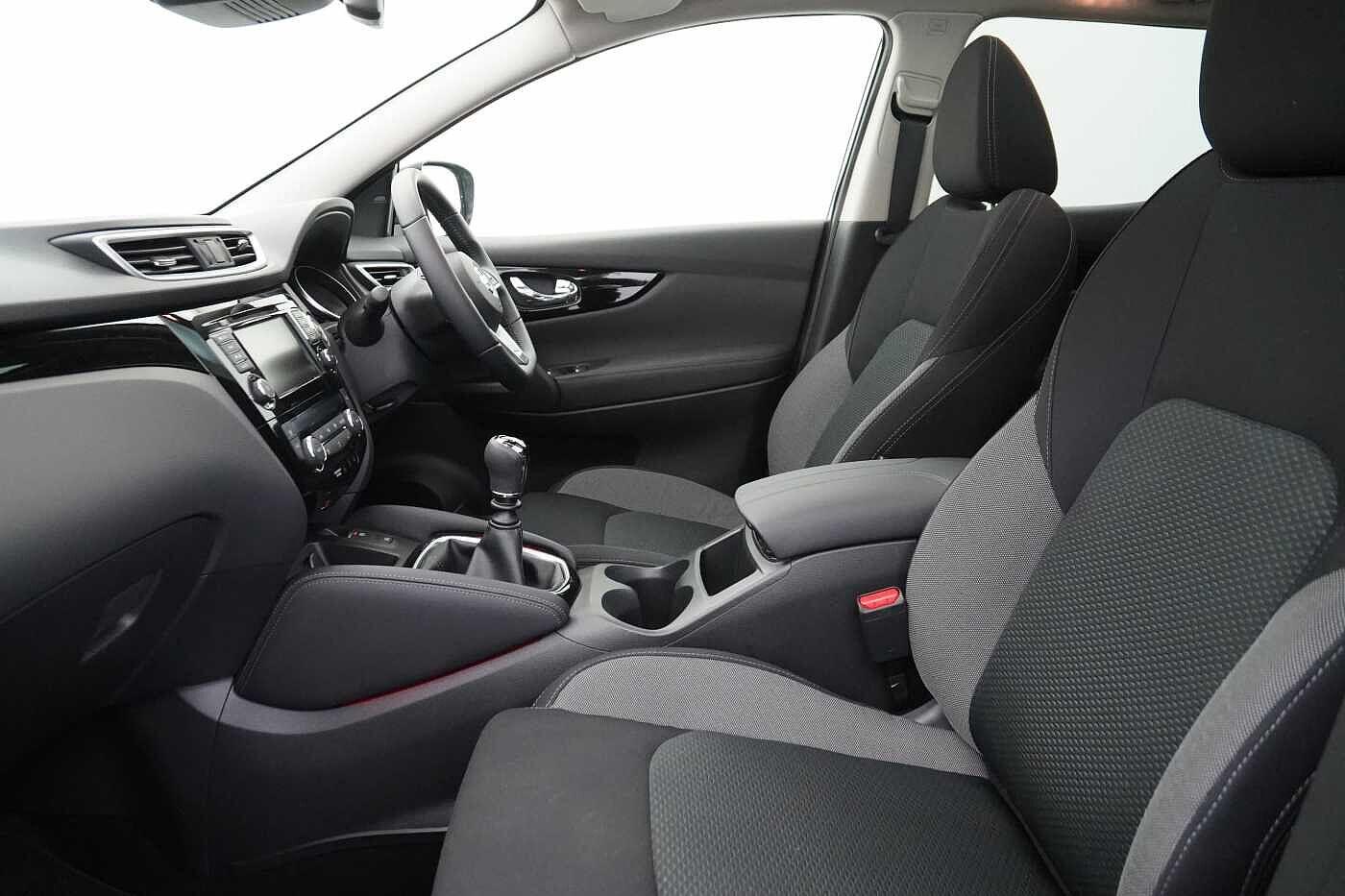 Used Nissan Qashqai 2018 for sale - 76762285: Photo 17