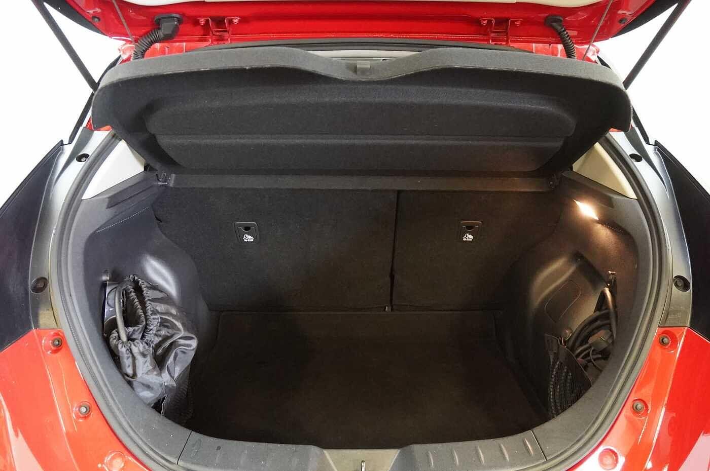 Used Nissan Leaf 2020 for sale - 77945905: Photo 13