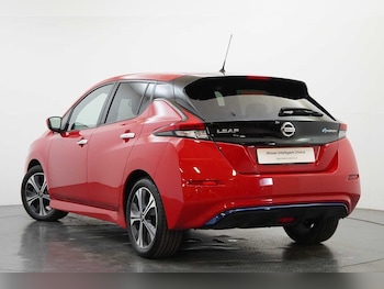Used Nissan Leaf 2020 for sale - 77945905: Photo