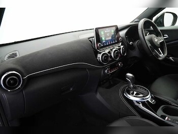 Used Nissan Juke 2023 for sale - 77660070: Photo