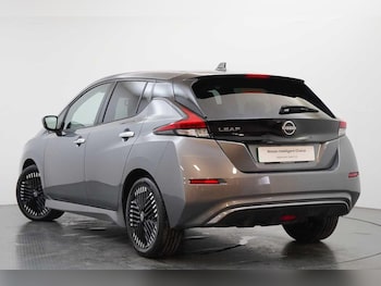 Used Nissan Leaf 2023 for sale - 77802332: Photo