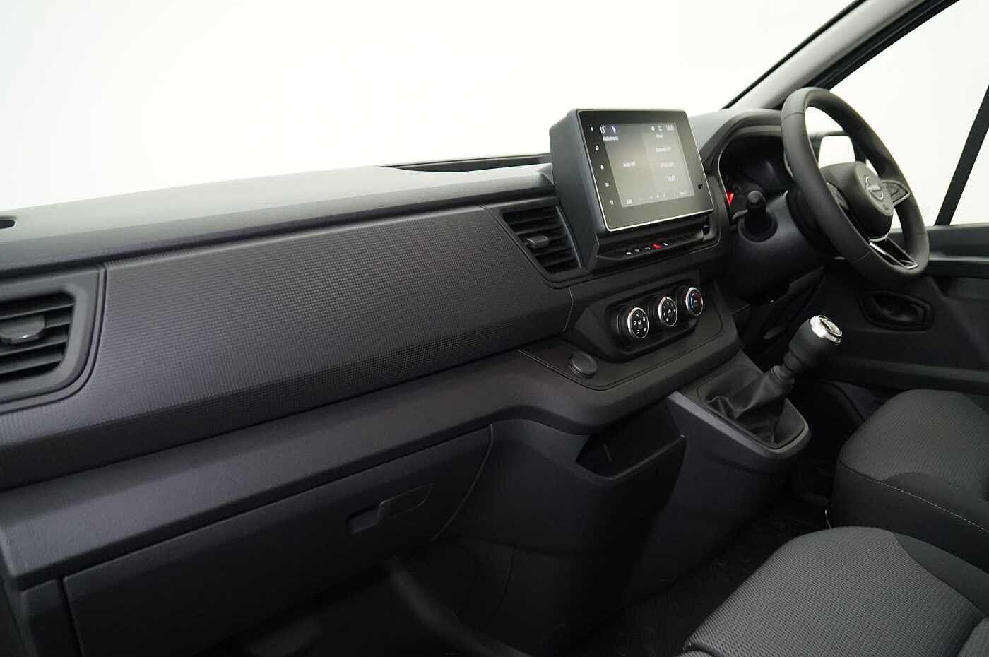 Used Nissan Primastar 2025 for sale - 76678735: Photo 2