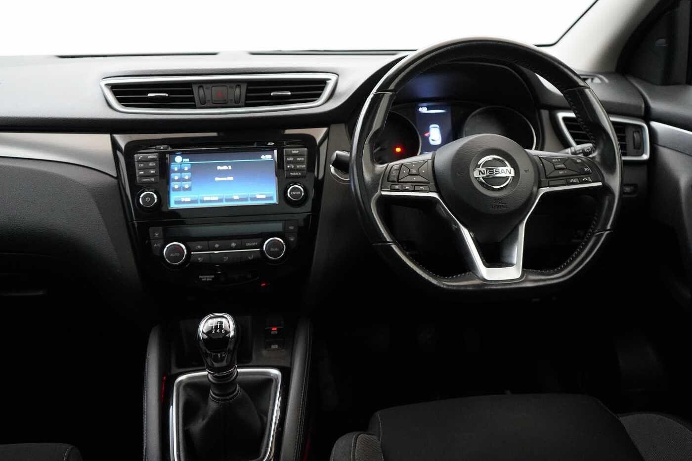 Used Nissan Qashqai 2018 for sale - 77802333: Photo 14