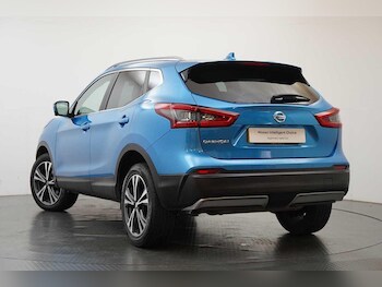Used Nissan Qashqai 2018 for sale - 77802333: Photo