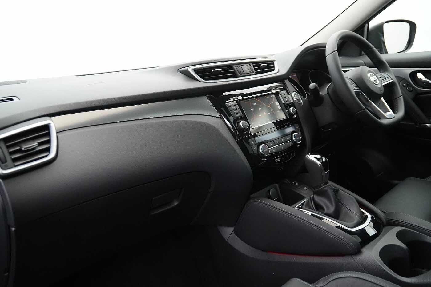 Used Nissan Qashqai 2019 for sale - 77489942: Photo 2