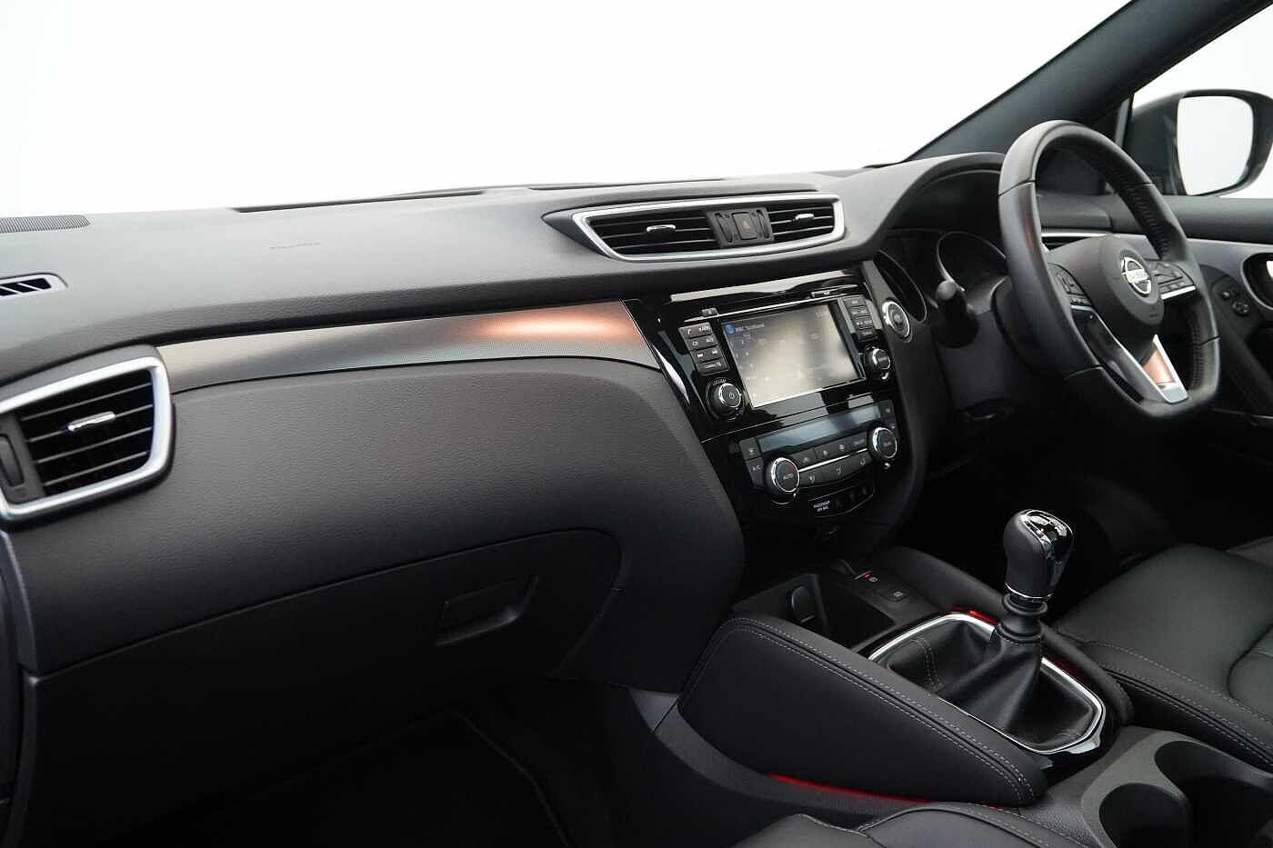 Used Nissan Qashqai 2018 for sale - 77802336: Photo 2