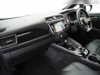 Used Nissan Leaf 2022 for sale - 78378150: Photo