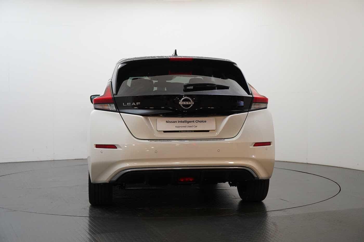 Used Nissan Leaf 2022 for sale - 77282885: Photo 8