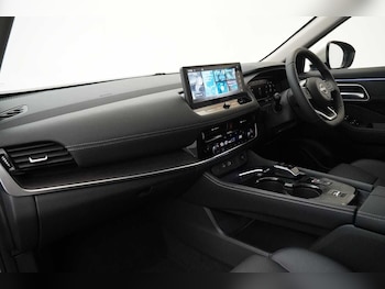 Used Nissan X-Trail 2025 for sale - 77729764: Photo