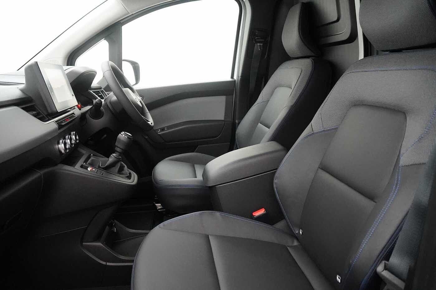 Used Nissan Other 2023 for sale - 77516434: Photo 12