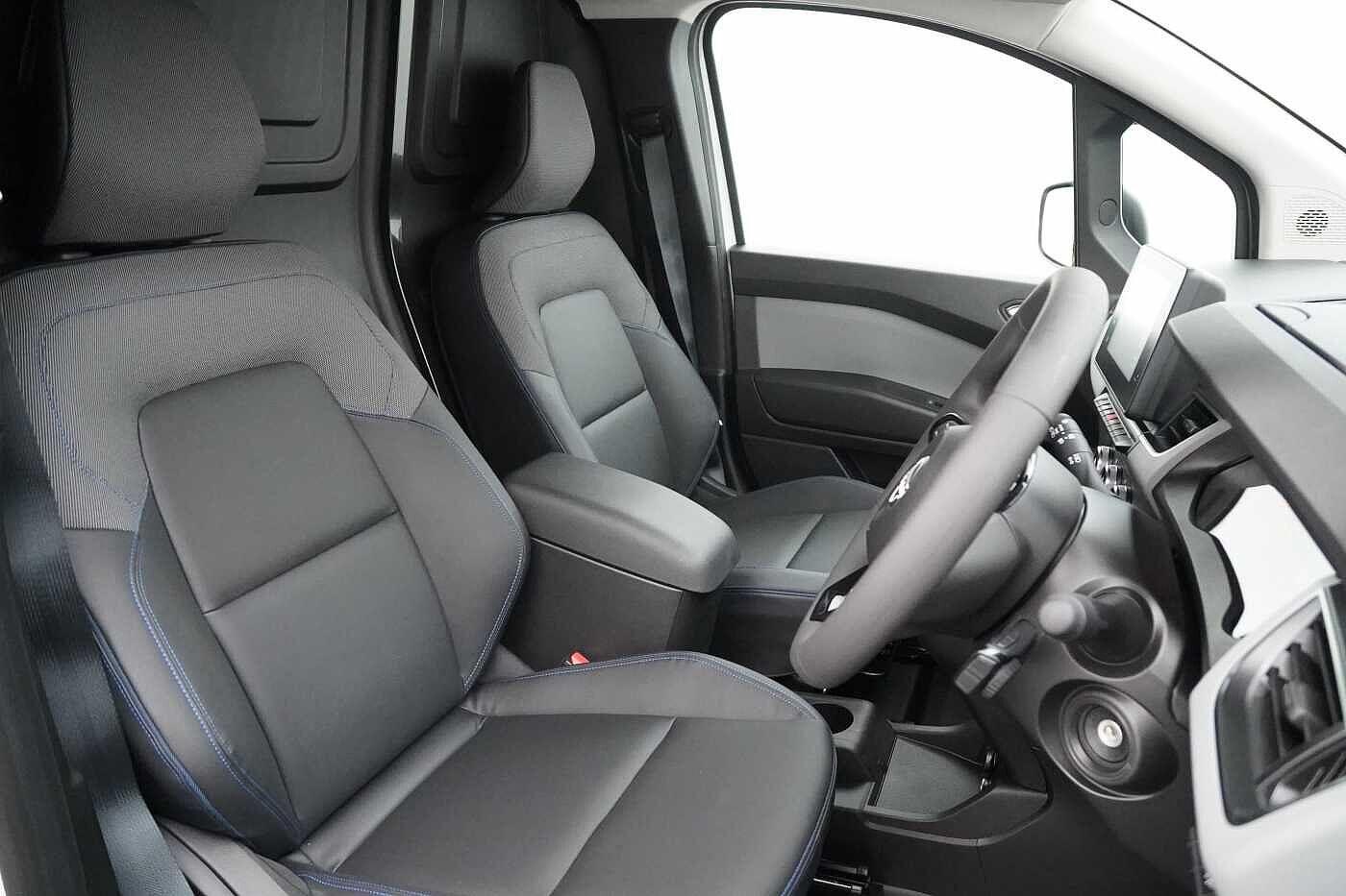 Used Nissan Other 2023 for sale - 77516434: Photo 14