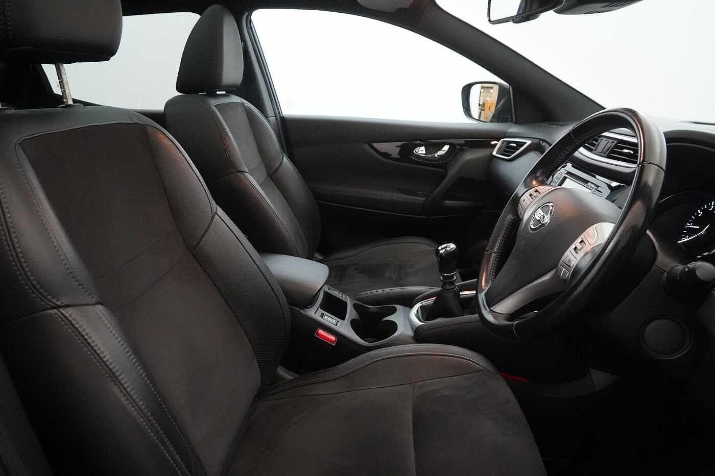 Used Nissan Qashqai 2017 for sale - 77568609: Photo 18